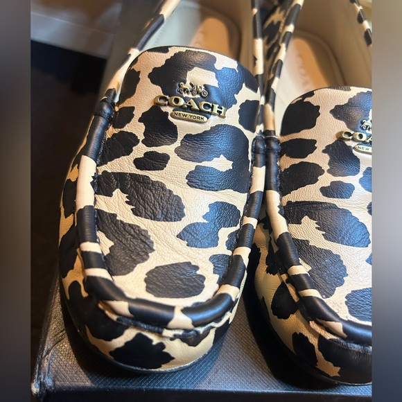 Coach Women's Marley Leopard Print Driver size 5 - Picture 8 of 11
